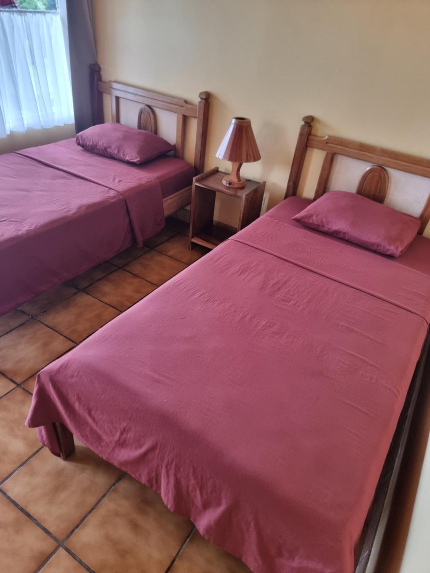 Hotel La Rana De Arenal Nuevo Arenal Buitenkant foto